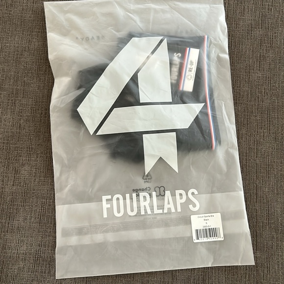 FOURLAPS Black Sports Bra S NWT - Picture 4 of 4